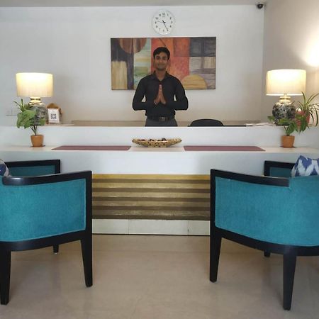 Inde Hotel Vista Woods Huda City Centre, Gurgaon Ngoại thất bức ảnh