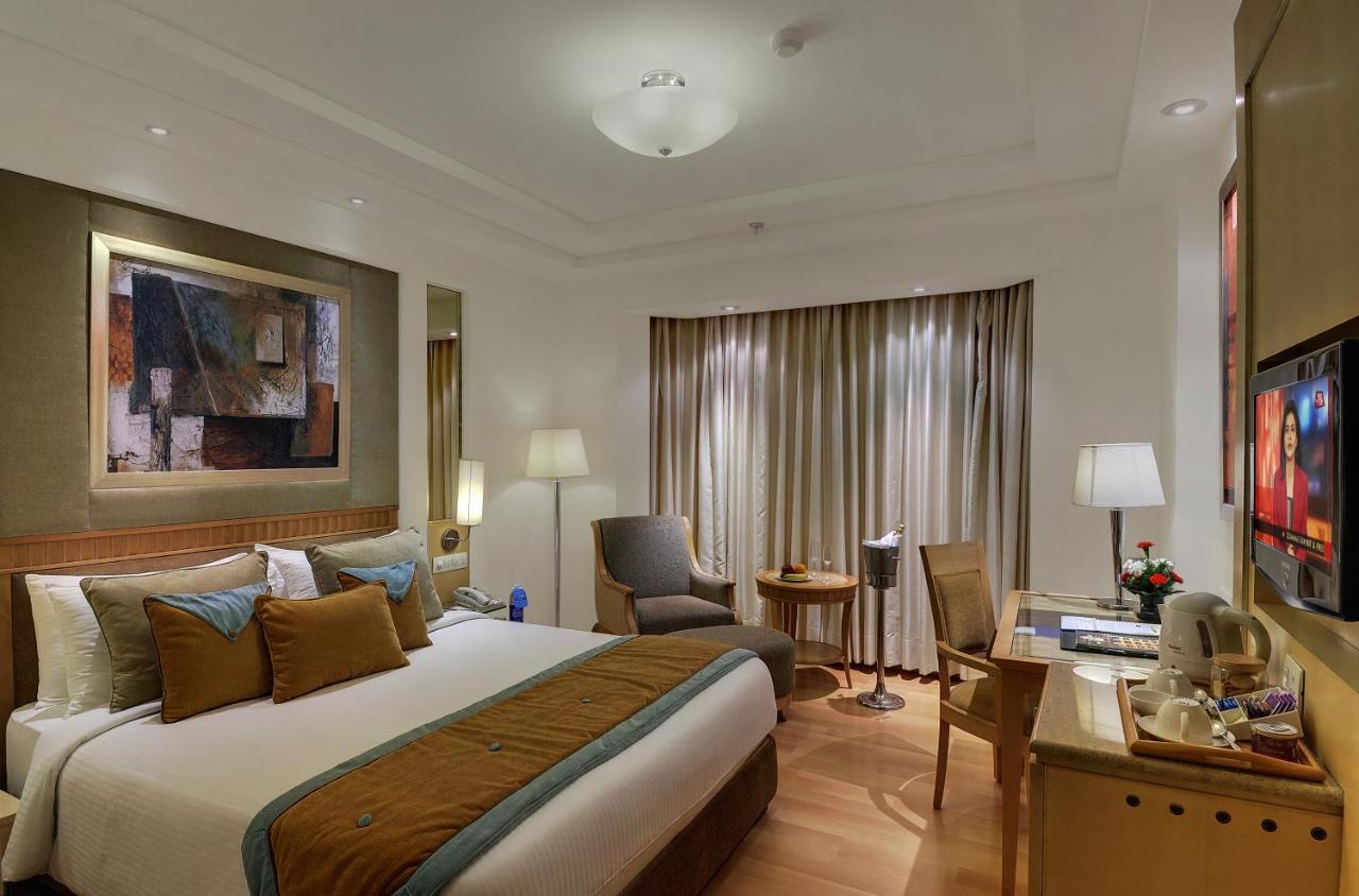 Inde Hotel Vista Woods Huda City Centre, Gurgaon Ngoại thất bức ảnh