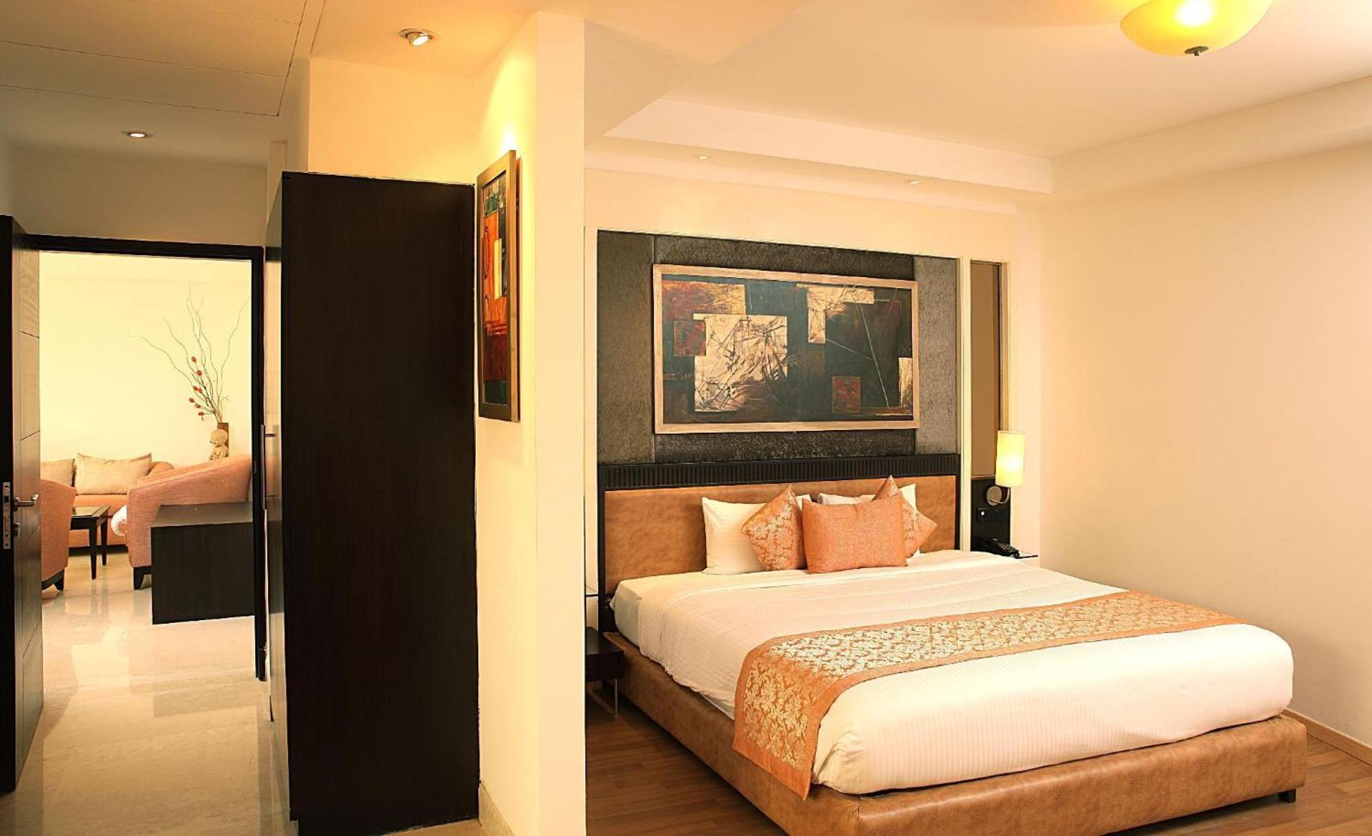 Inde Hotel Vista Woods Huda City Centre, Gurgaon Ngoại thất bức ảnh