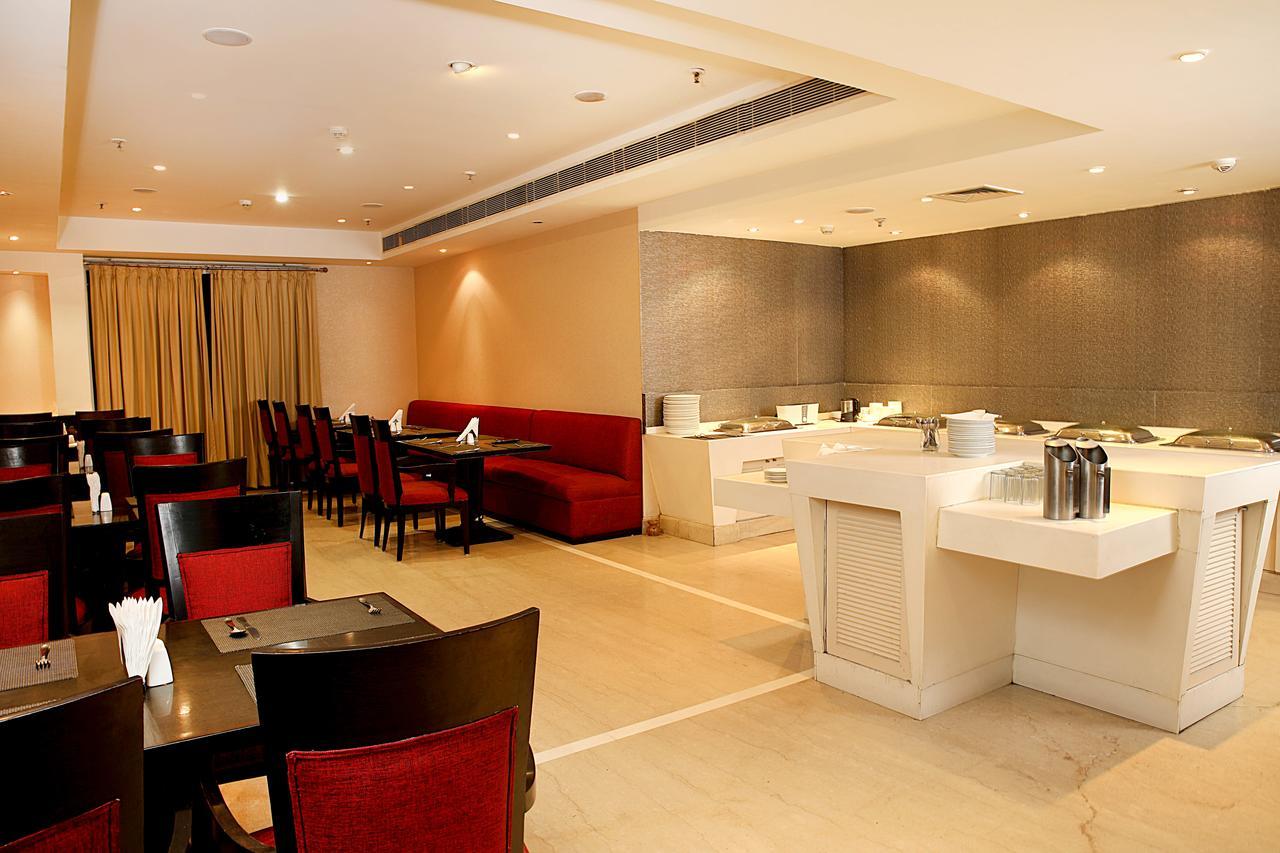 Inde Hotel Vista Woods Huda City Centre, Gurgaon Ngoại thất bức ảnh