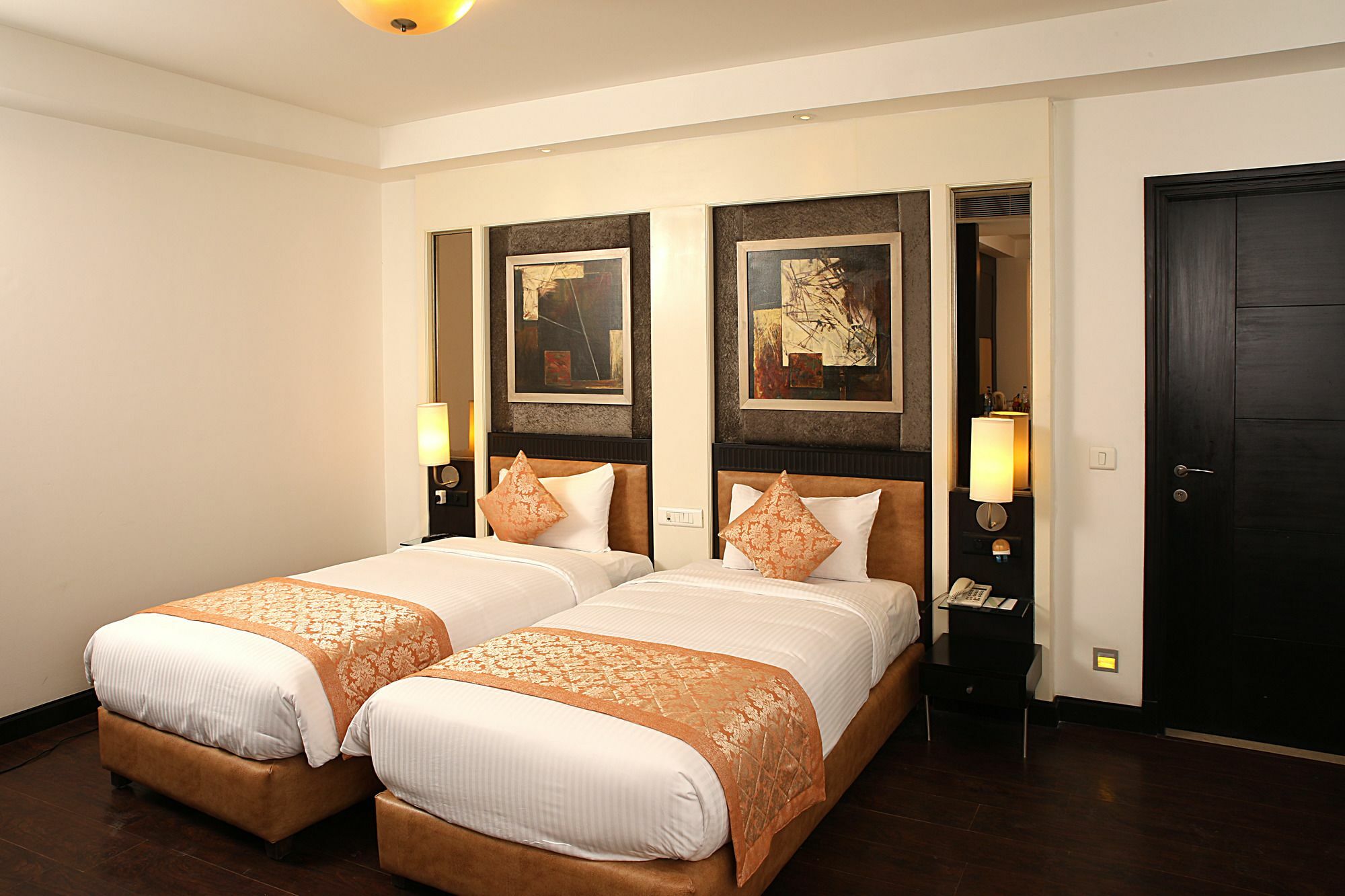 Inde Hotel Vista Woods Huda City Centre, Gurgaon Ngoại thất bức ảnh